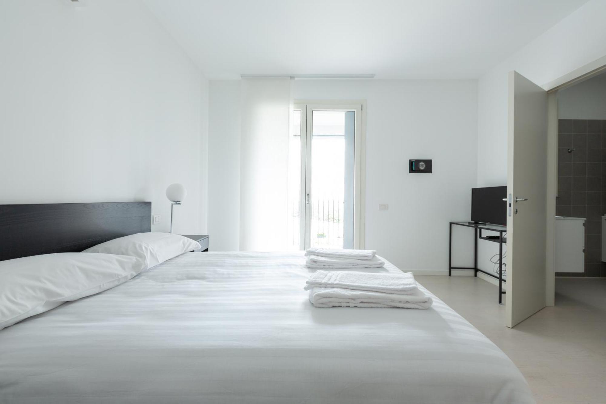 Porta Nuova Bright And Roomy Flat Milano Exteriör bild